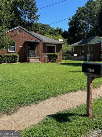 1825 Lyle Avenue, College Park, GA 30337