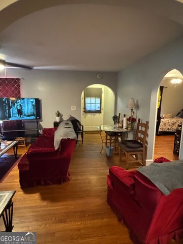 1825 Lyle Avenue, College Park, GA 30337