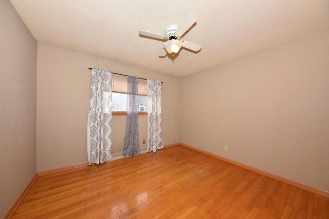 8115 W Acacia STREET, Milwaukee, WI 53223