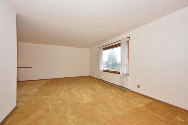 8115 W Acacia STREET, Milwaukee, WI 53223