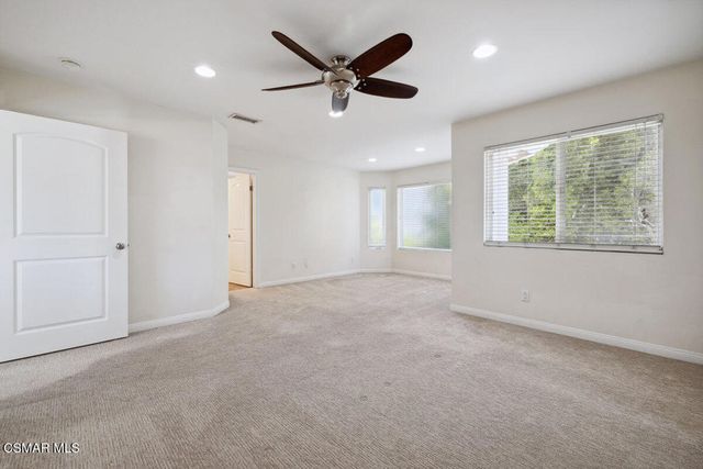 526 Houston Drive, Thousand Oaks, CA 91360