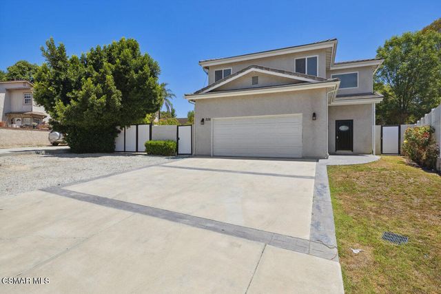 526 Houston Drive, Thousand Oaks, CA 91360
