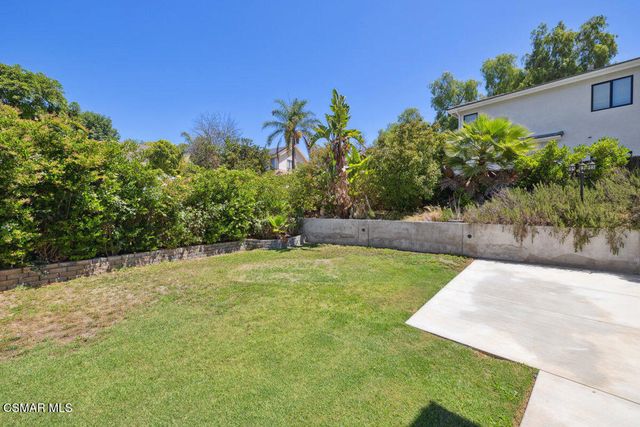 526 Houston Drive, Thousand Oaks, CA 91360