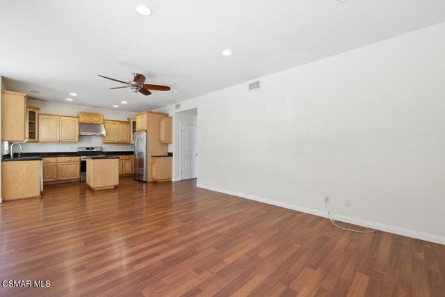 526 Houston Drive, Thousand Oaks, CA 91360