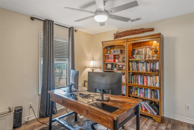 11747 E state highway 64, Tyler, TX 75707