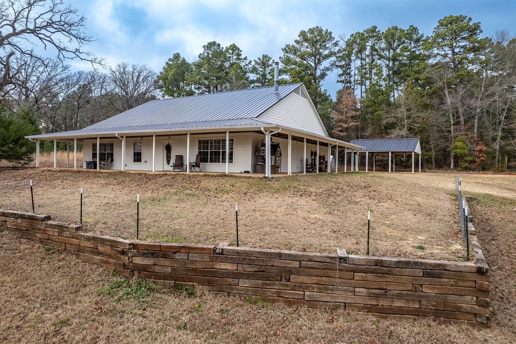 11747 E state highway 64, Tyler, TX 75707