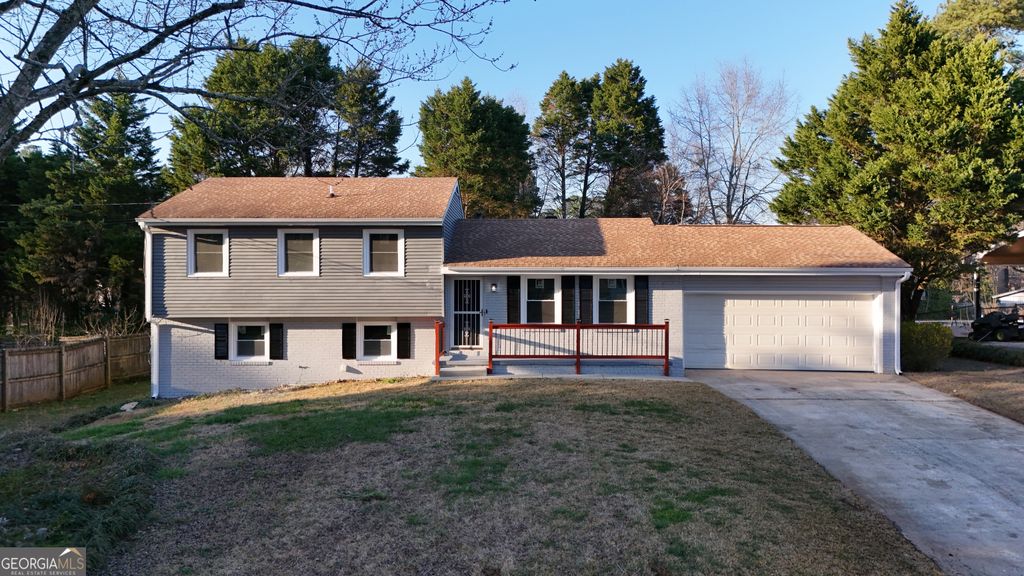 2756 Kathie Lane, Ellenwood, GA 30294