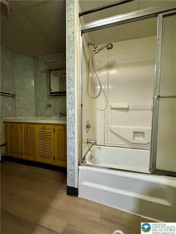 408 East 5th Street, Northampton Boro, PA 18067