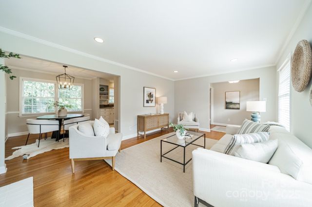 636 Reynolds Drive, Charlotte, NC 28209