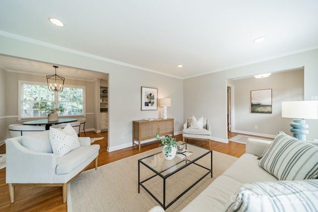 636 Reynolds Drive, Charlotte, NC 28209