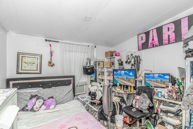 8372 Cherrywood Dr., Myrtle Beach, SC 29588