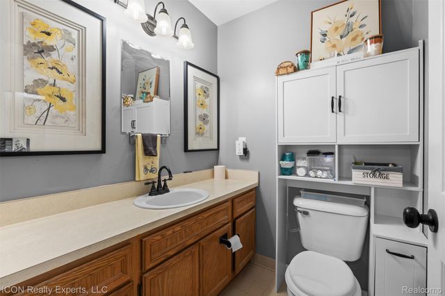 31873 Tall Pines Court, Roseville, MI 48066