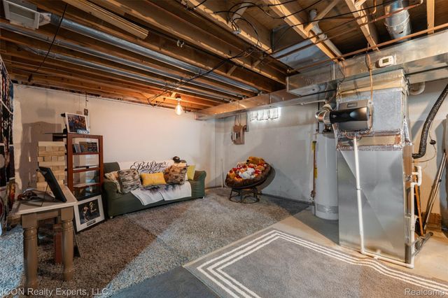 31873 Tall Pines Court, Roseville, MI 48066