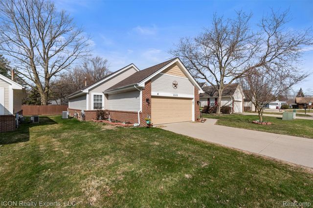 31873 Tall Pines Court, Roseville, MI 48066