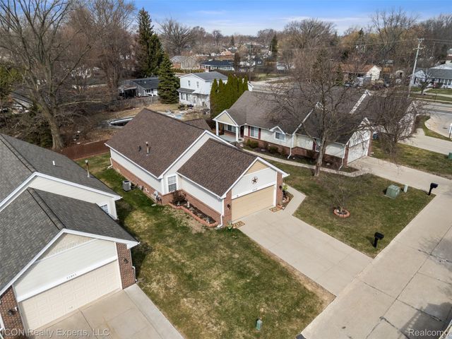 31873 Tall Pines Court, Roseville, MI 48066