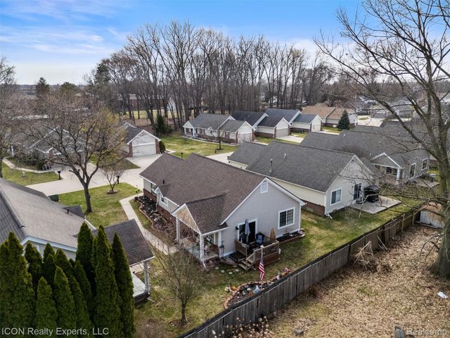 31873 Tall Pines Court, Roseville, MI 48066