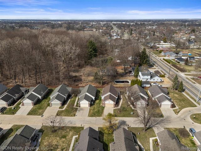 31873 Tall Pines Court, Roseville, MI 48066