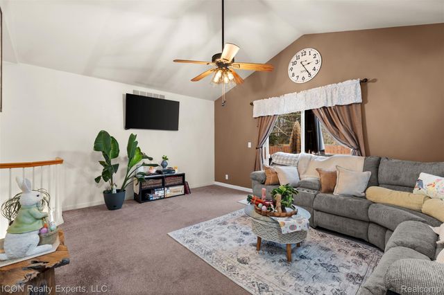 31873 Tall Pines Court, Roseville, MI 48066