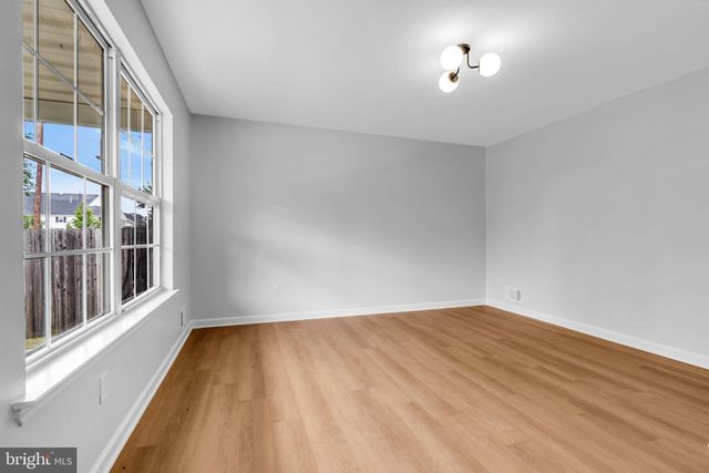 610 BAYVIEW AVENUE, Union Beach, NJ 07735