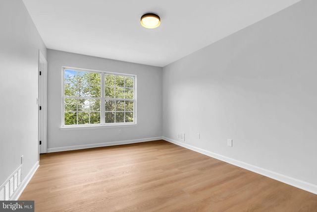 610 BAYVIEW AVENUE, Union Beach, NJ 07735