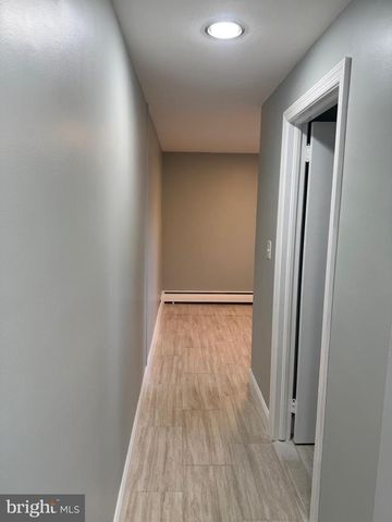 1230 SUSQUEHANNA RD, Jenkintown, PA 19046