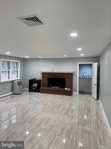 1230 SUSQUEHANNA RD, Jenkintown, PA 19046