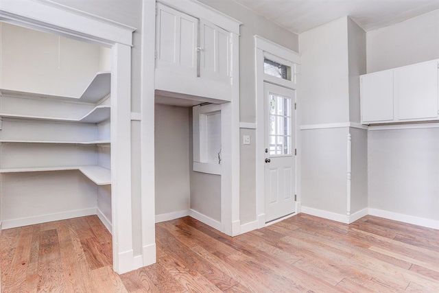 216 N MCNEIL ST, Memphis, TN 38112