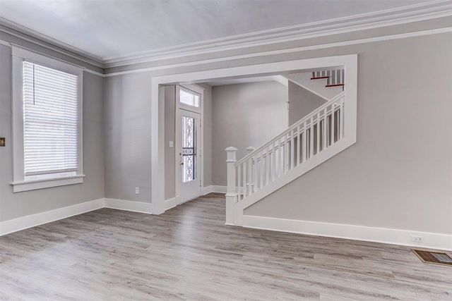 216 N MCNEIL ST, Memphis, TN 38112