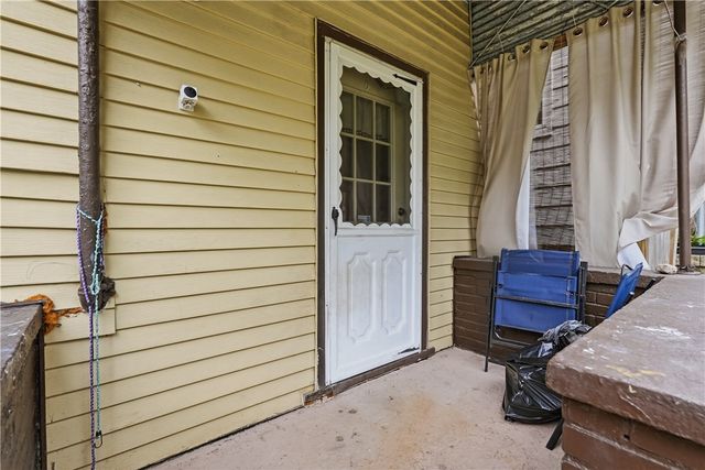 3818 Acorn St, Greenfield, PA 15207