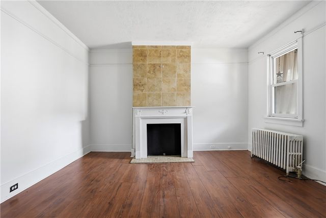 3818 Acorn St, Greenfield, PA 15207