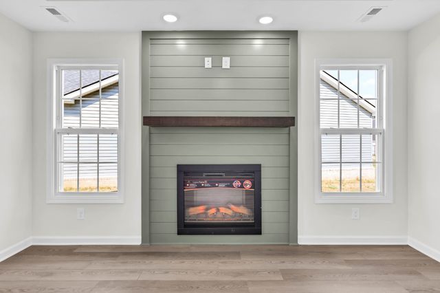 1123 Mourning Cloak Dr, Clarksville, TN 37043