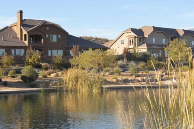 2009 N CORAL RIDGE DR, Washington, UT 84780