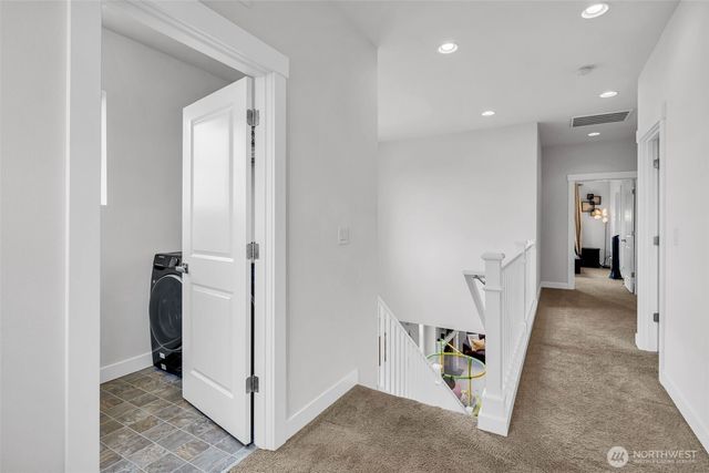 1705 NE Falls Dr, Issaquah, WA 98029