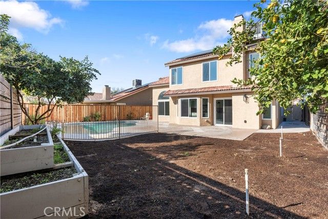 6107 Cartagena Avenue, Bakersfield, CA 93313