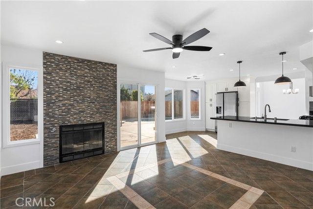 6107 Cartagena Avenue, Bakersfield, CA 93313