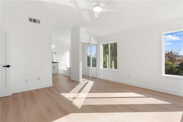 6107 Cartagena Avenue, Bakersfield, CA 93313