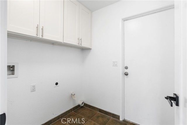 6107 Cartagena Avenue, Bakersfield, CA 93313