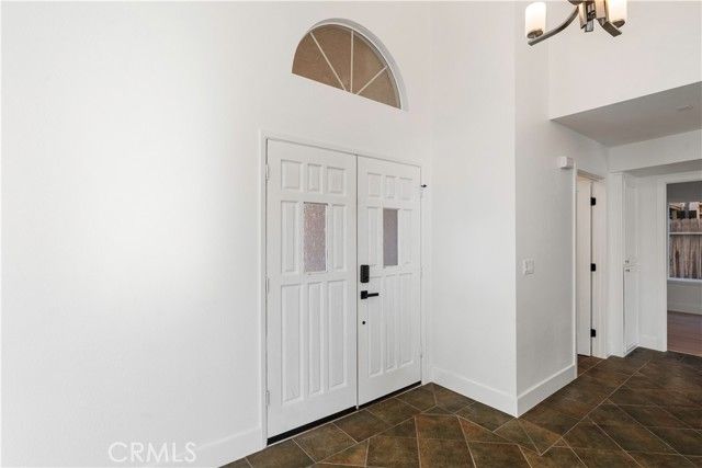 6107 Cartagena Avenue, Bakersfield, CA 93313