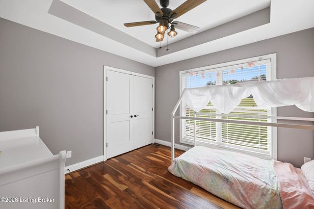 356 Elk Chase Dr, Taylorsville, KY 40071