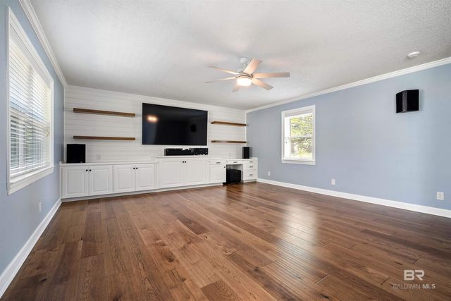 5716 Fairwood Drive, Mobile, AL 36609