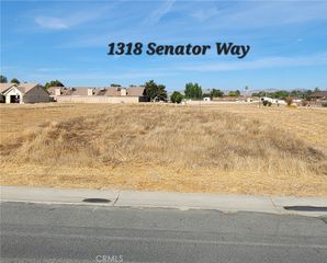 1318 Senator, San Jacinto, CA 92583