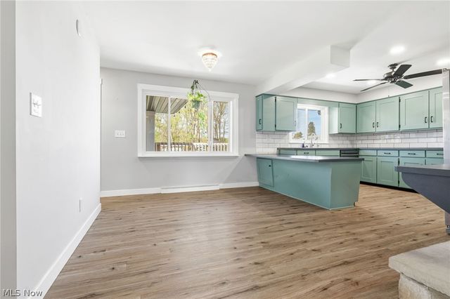 11351 Wilhurst Avenue NE, Hartville, OH 44632