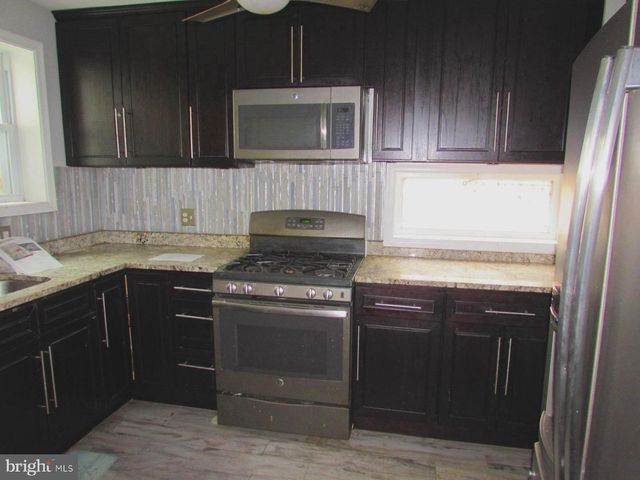 4954 8TH ST NE, Washington, DC 20017