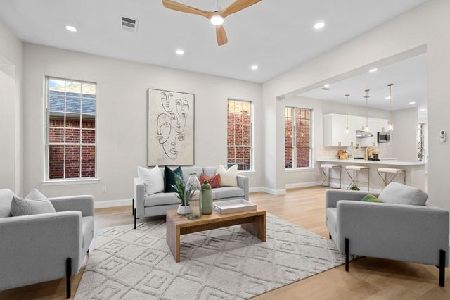 8505 Bayberry Avenue, Lantana, TX 76226