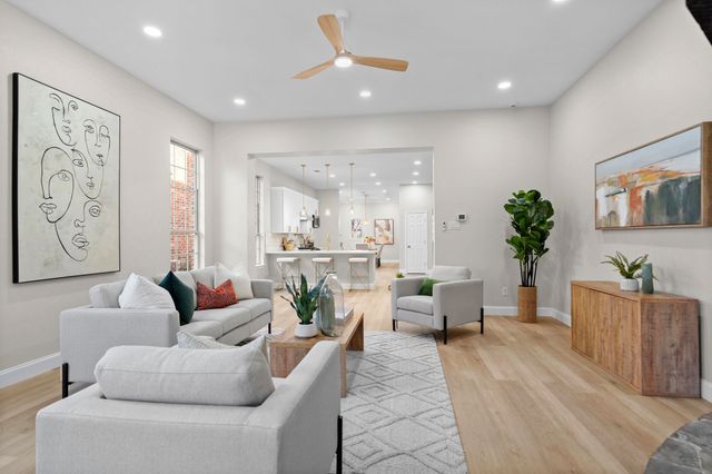 8505 Bayberry Avenue, Lantana, TX 76226