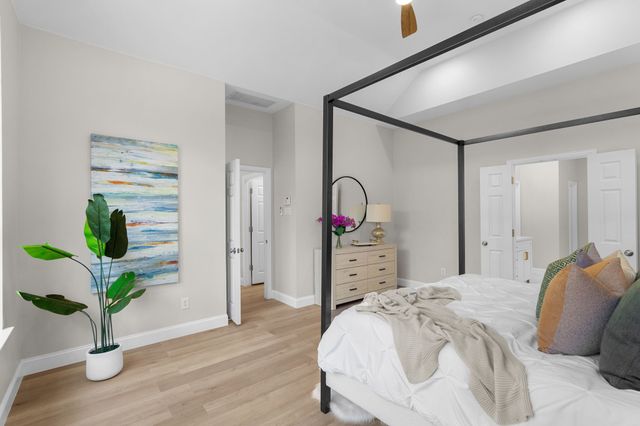 8505 Bayberry Avenue, Lantana, TX 76226