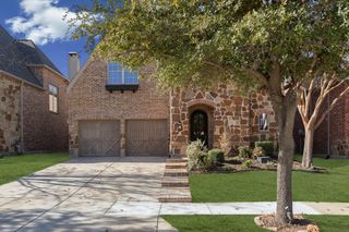 8505 Bayberry Avenue, Lantana, TX 76226