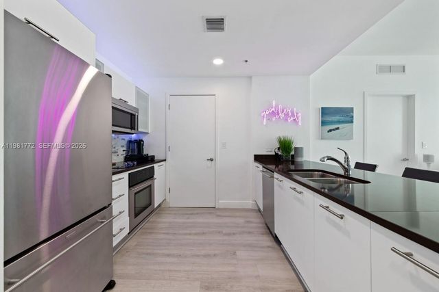 3301 NE 1st Ave H1110, Miami, FL 33137