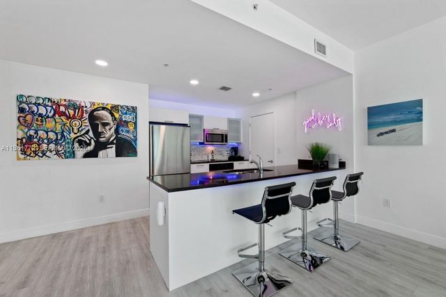 3301 NE 1st Ave H1110, Miami, FL 33137