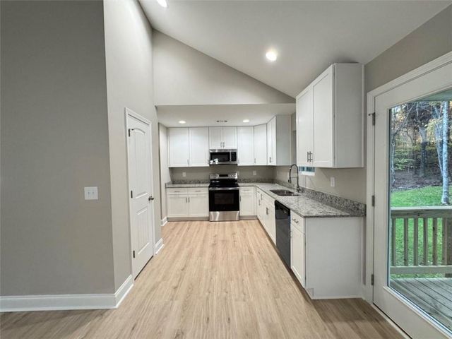 5127 BIRD Road, Gainesville, GA 30506